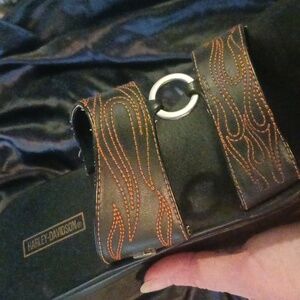 Harley-Davidson Black Chunky Sandals w/ Ornge Stitching & Metal Ring Detail Sz 9